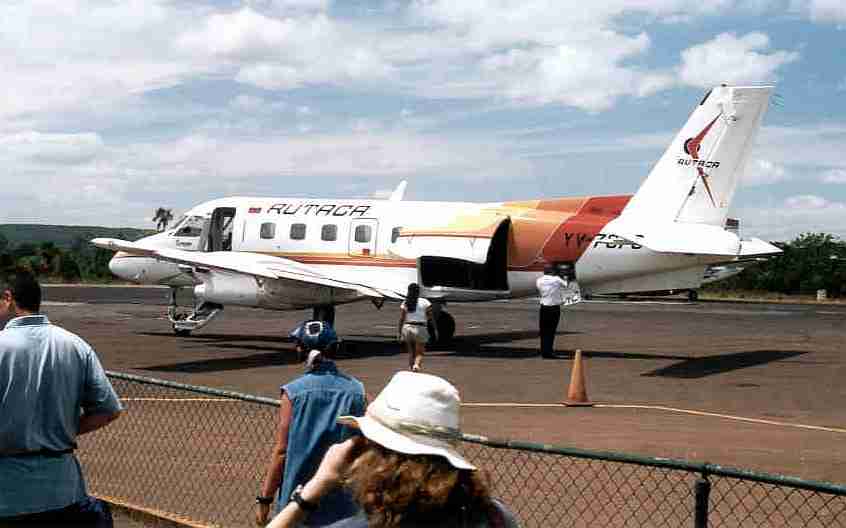 Canaima Airport