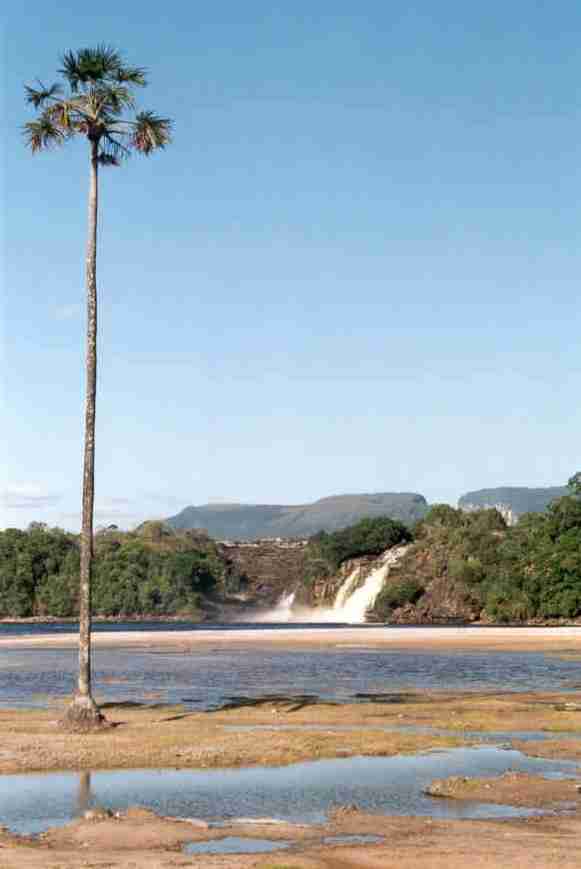 Canaima Lagoon